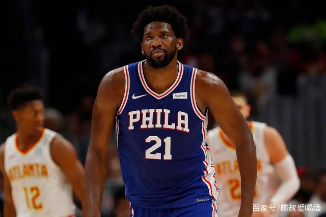 官方：曼城签下纽约城左后卫麦克法兰