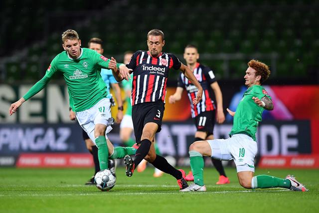 王哲林谈世界杯:上场就全力以赴 这是我的工作