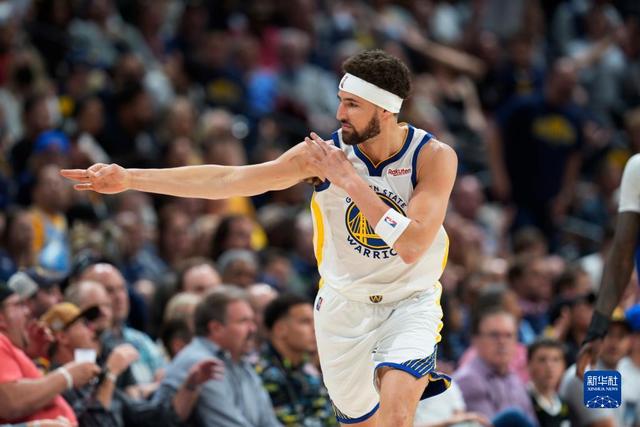 王哲林31+14刘铮16分 上海力克浙江总比分2-2